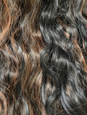 New, Voluminous Synthetic Wig